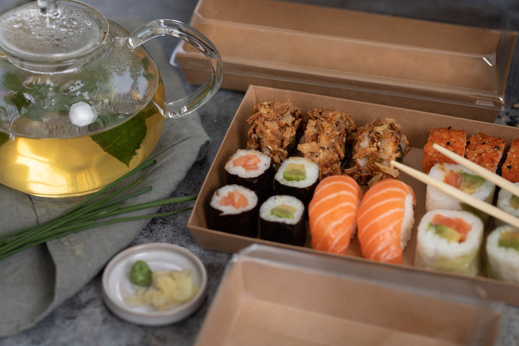 50pcs - Barquette à sushi en carton kraft brun avec couvercle PET transparent - 20,9 cm x 7,8 cm x 2,5 cm