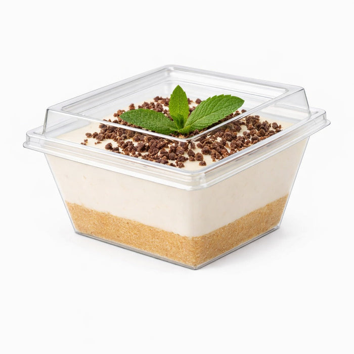 50pcs - Pyramide "Deli" en plastique PET avec couvercle à charnière - 250 ml - 10,5 cm x 10,5 cm x 5,5 cm